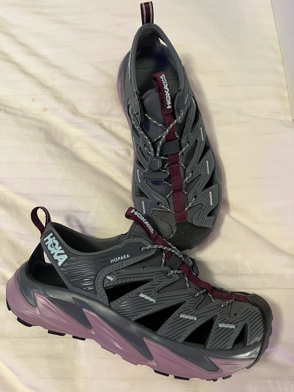Brand new HOKA Hopara
